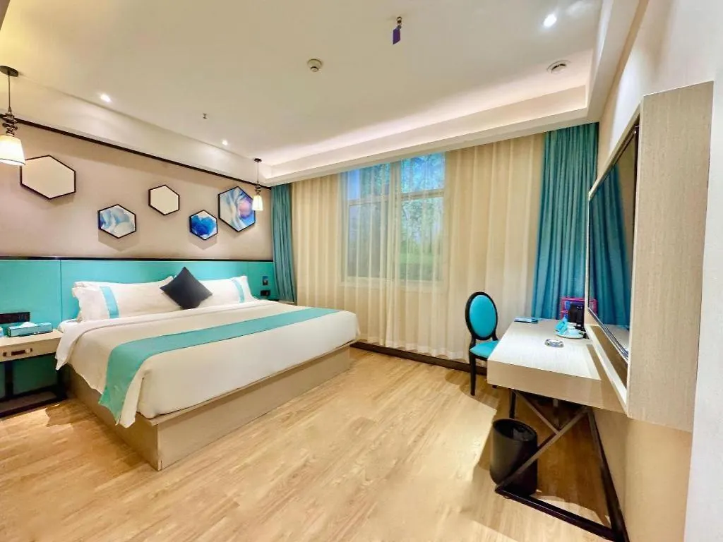 Xana Lite Shangqiu Sui County Dennis Hotel